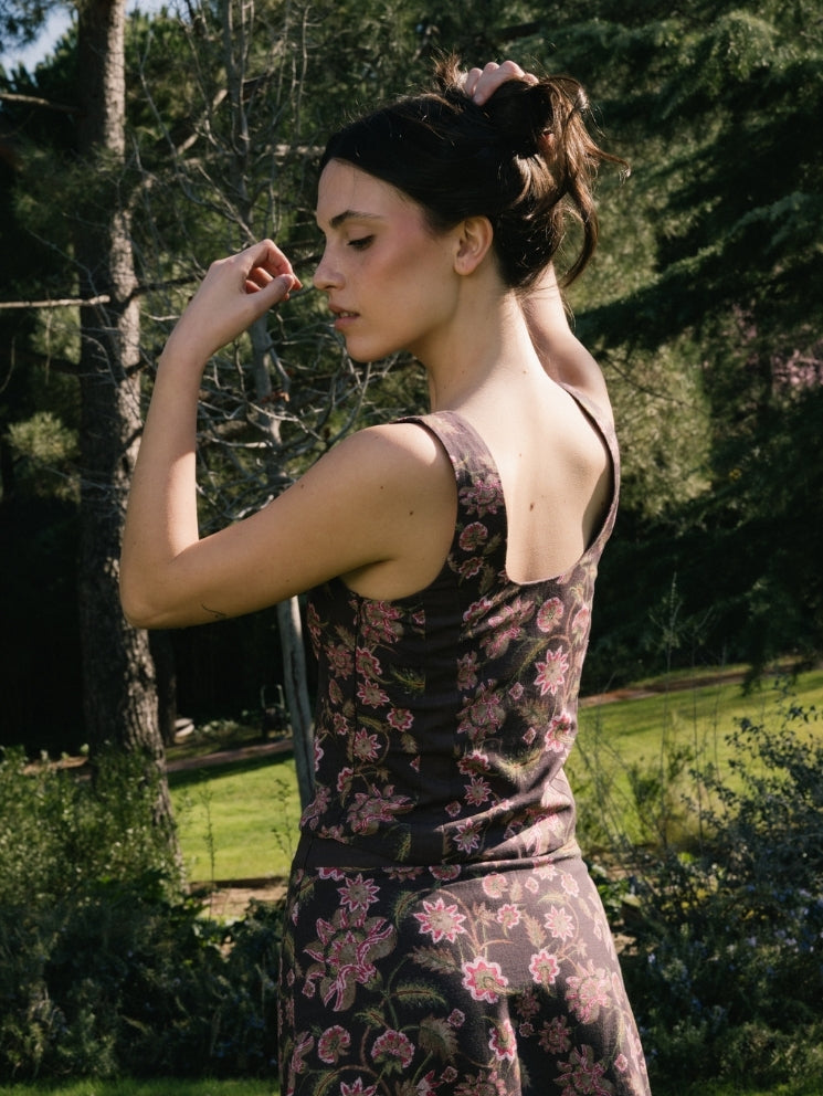 Conjunto falda y top: vístete en verano con Sveti Stefan