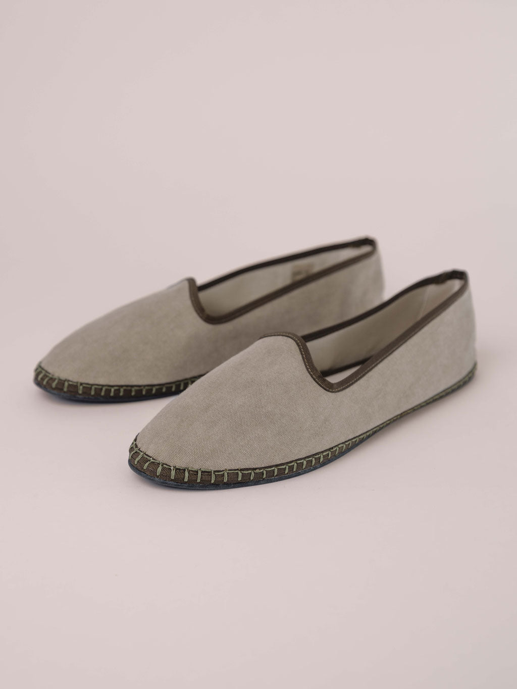 Svetis Capri Kaki