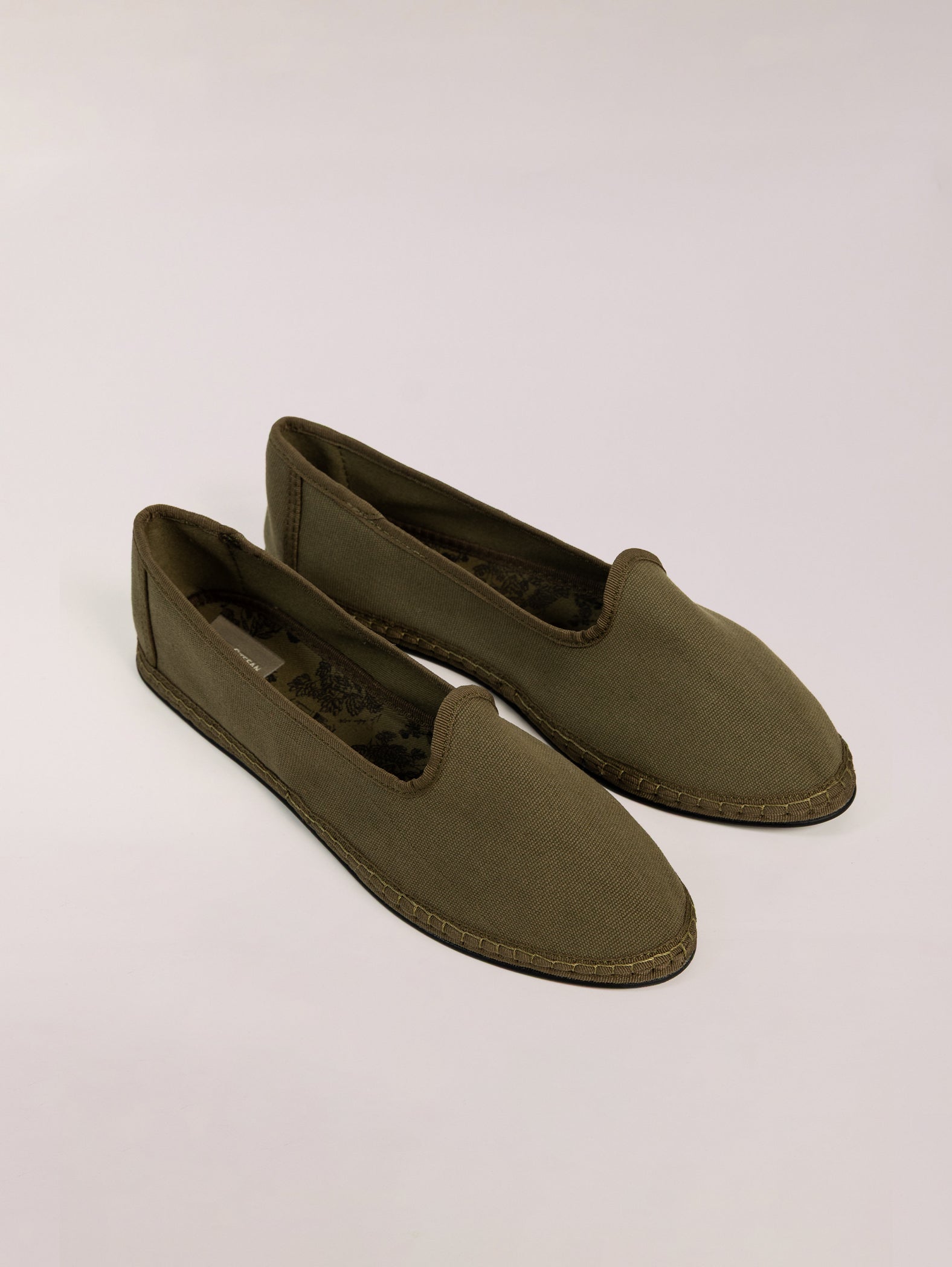 Olive Capri