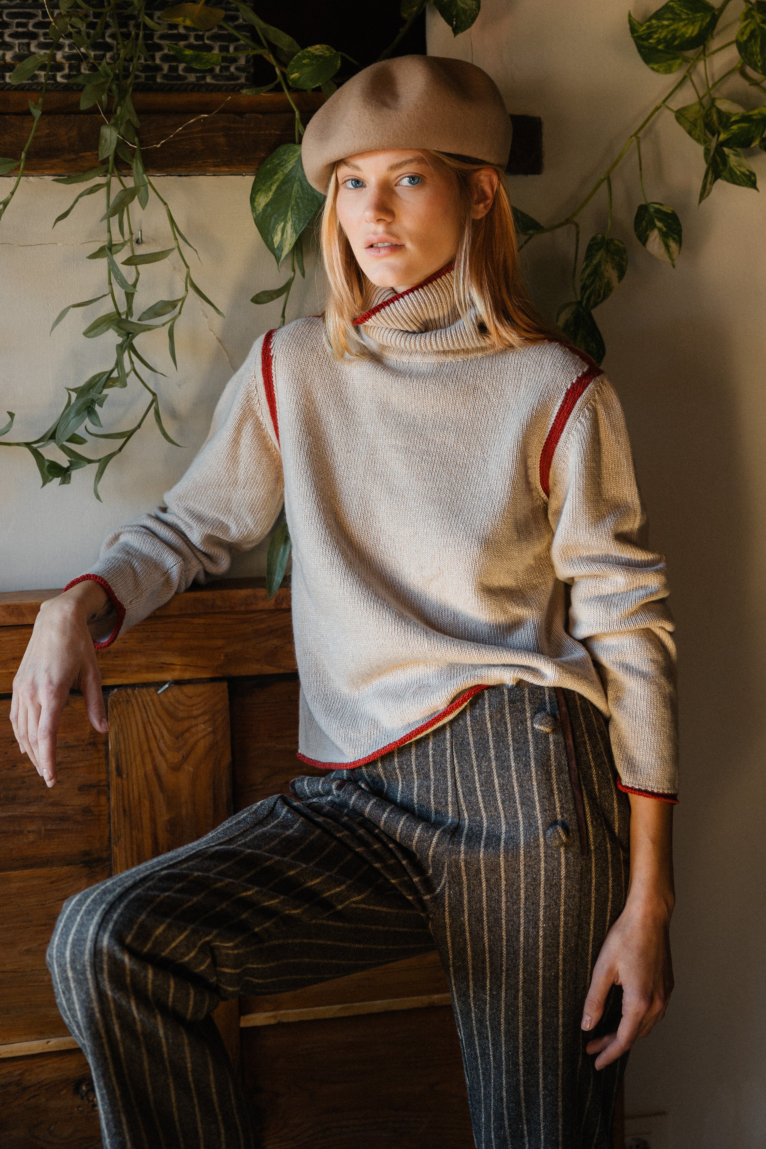 Nuuk Beige Sweater
