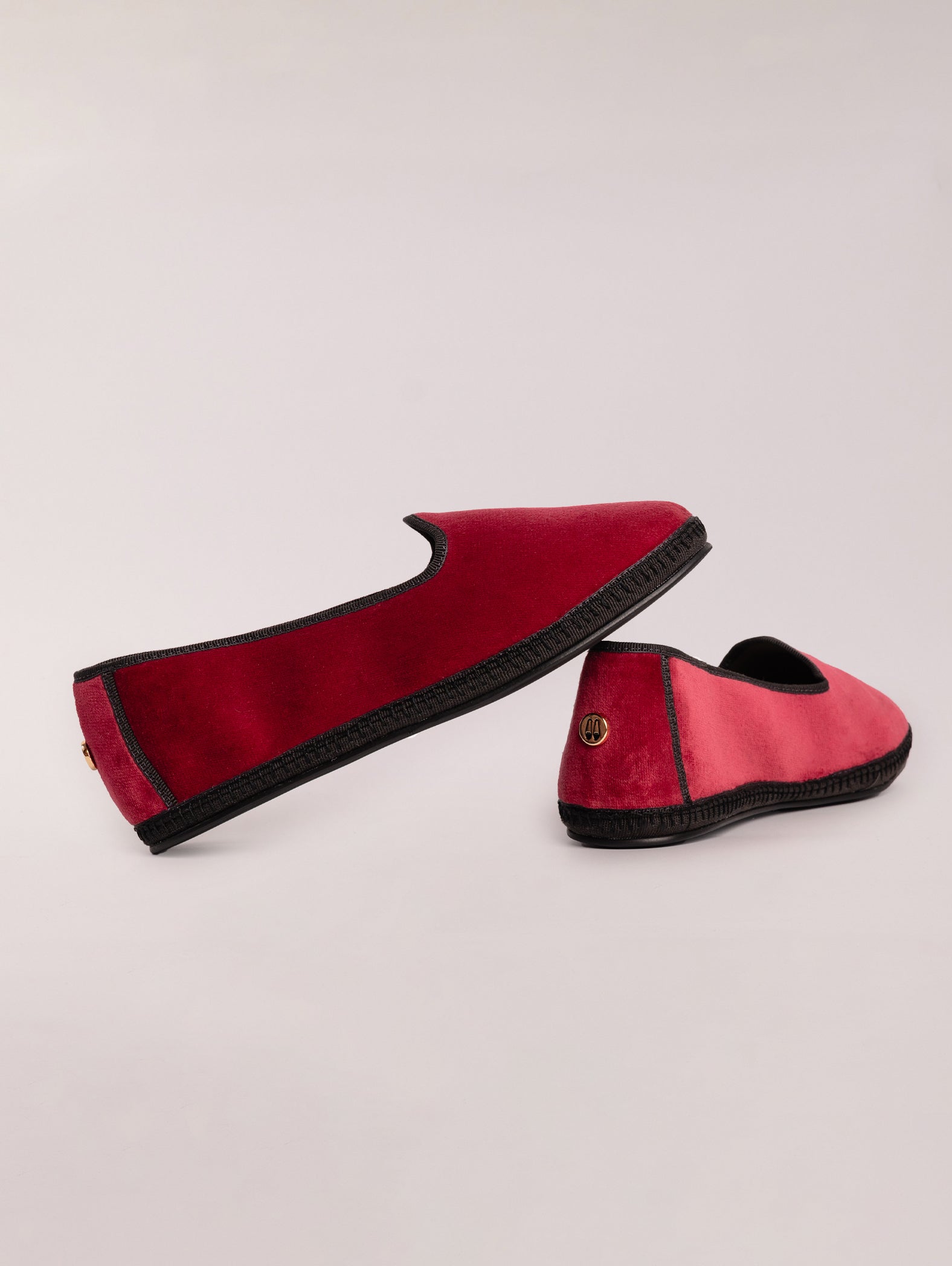 Venecianas-de-terciopelo-Svetis-Nikola-Bermejo-2