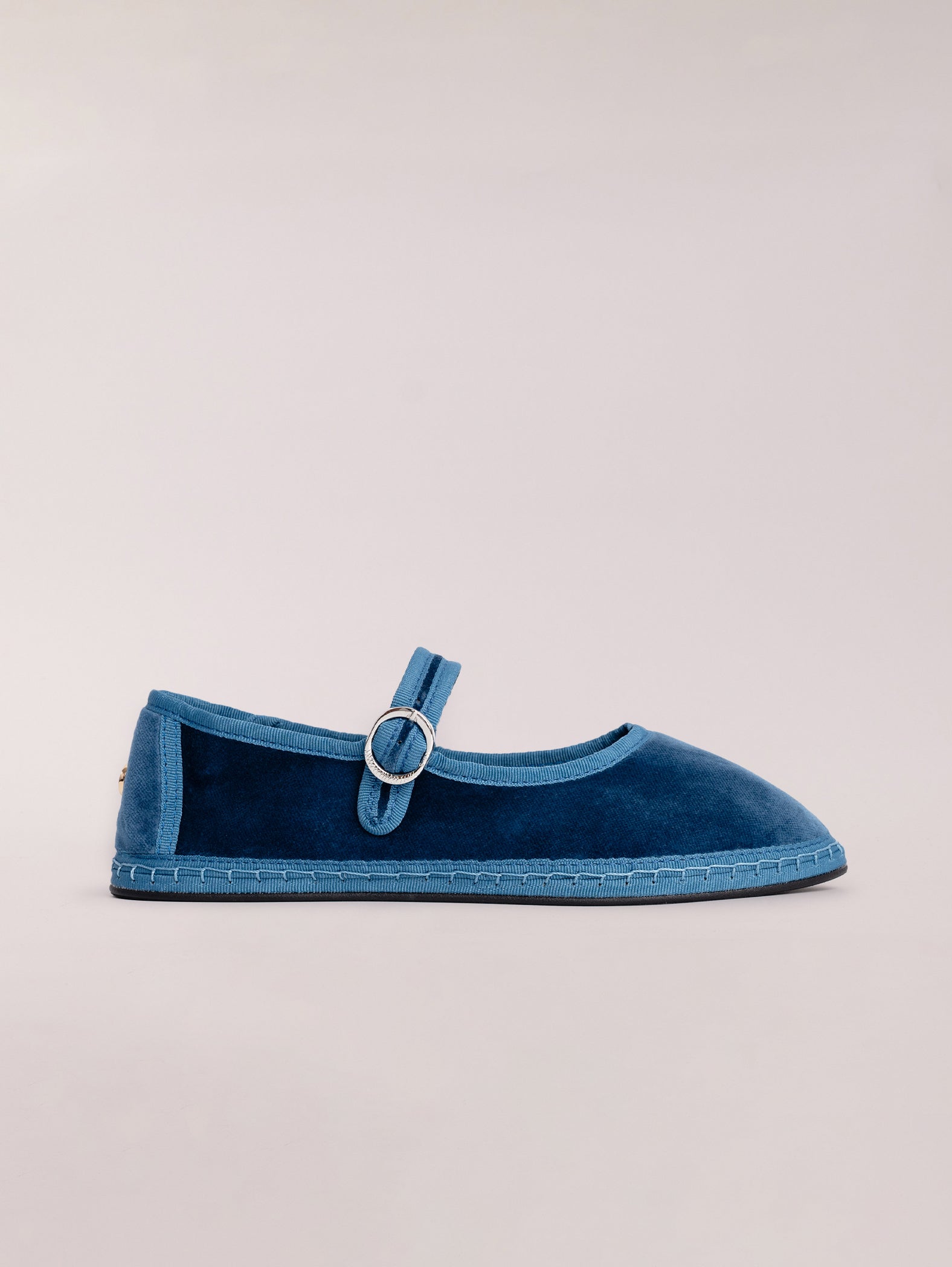 mary-jane-terciopelo-azúl-eléctrico