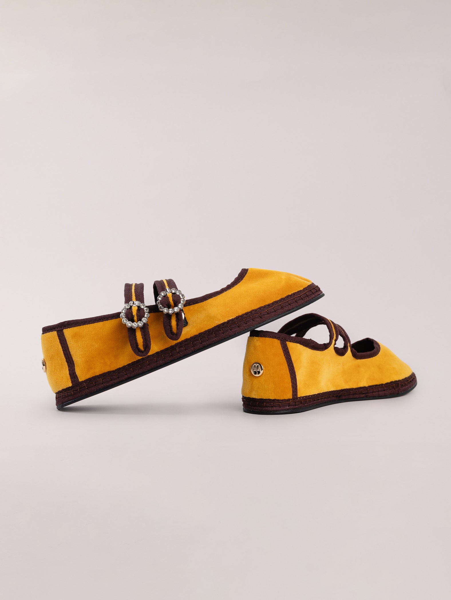 zbailarinas-con-doble-tira-color-mostaza