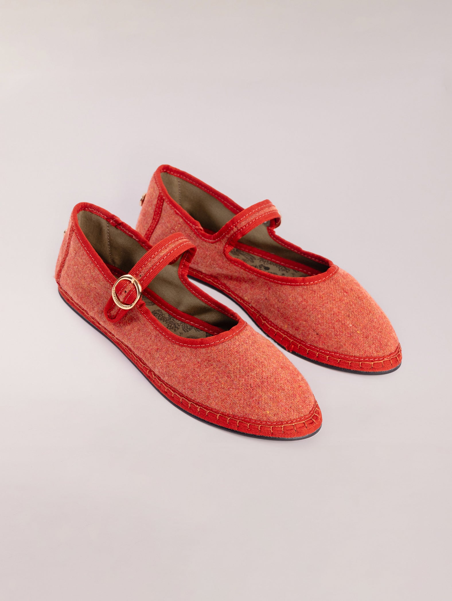 mary-jane-grace-naranja-elegante