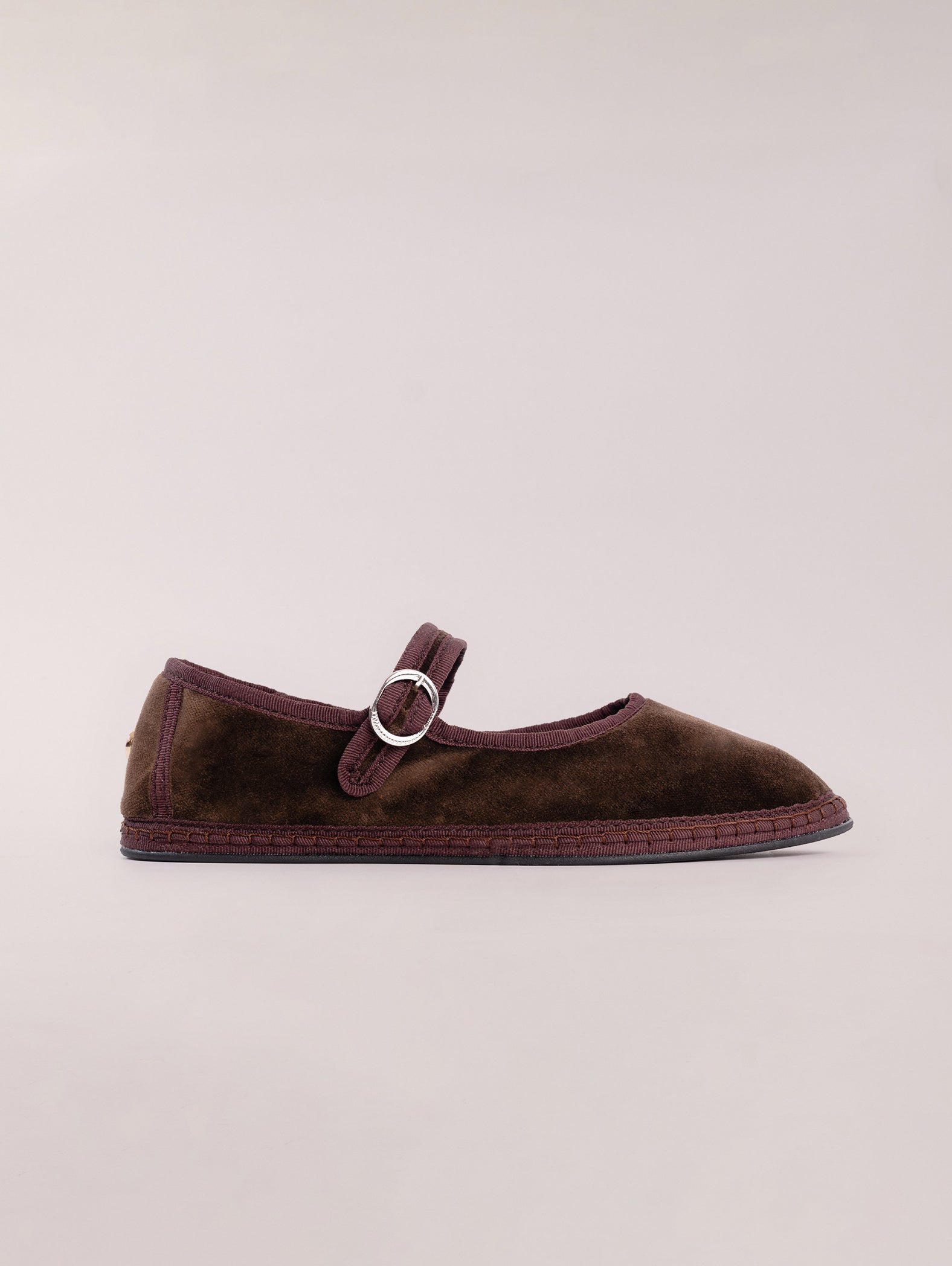 mary-jane-terciopelo-marrón-chocolate