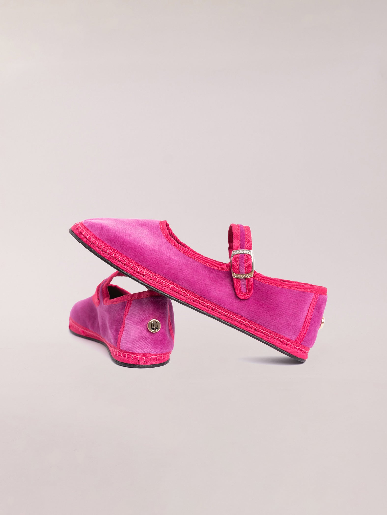mary-jane-terciopelo-rosa-fucsia-2