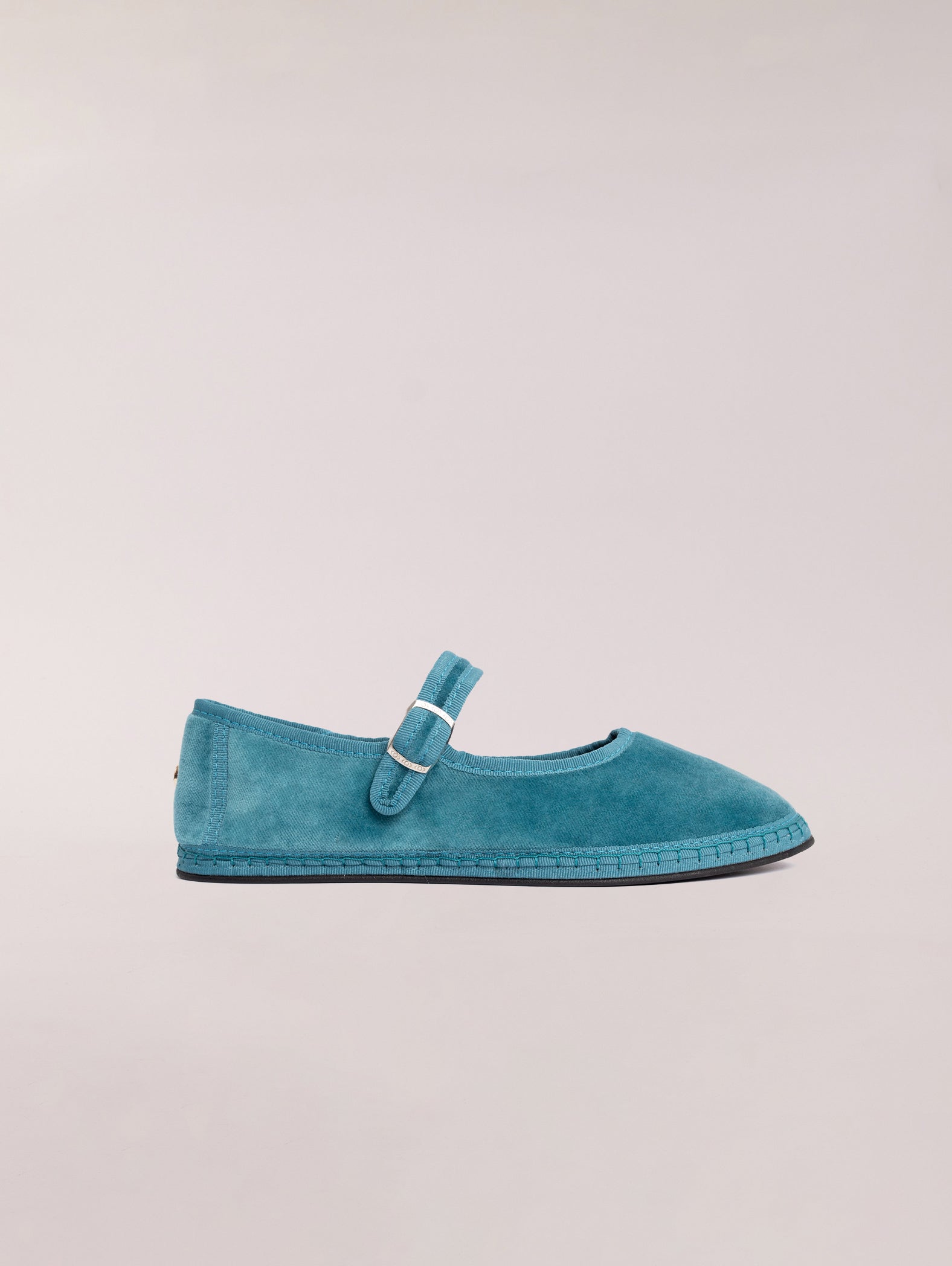 mary-jane-terciopelo-azul-cielo