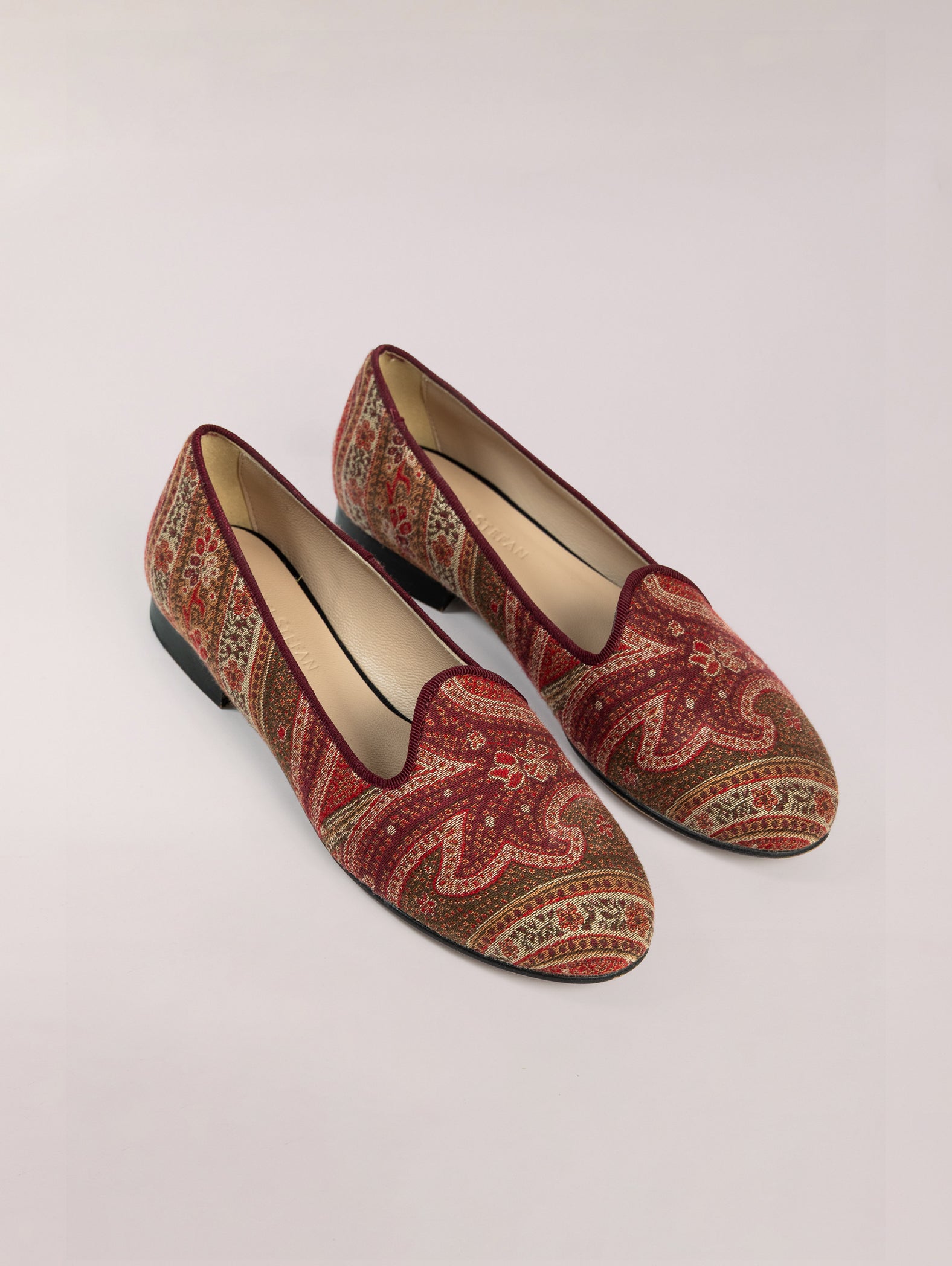 Mocasines mujer estampado Paisley rosa