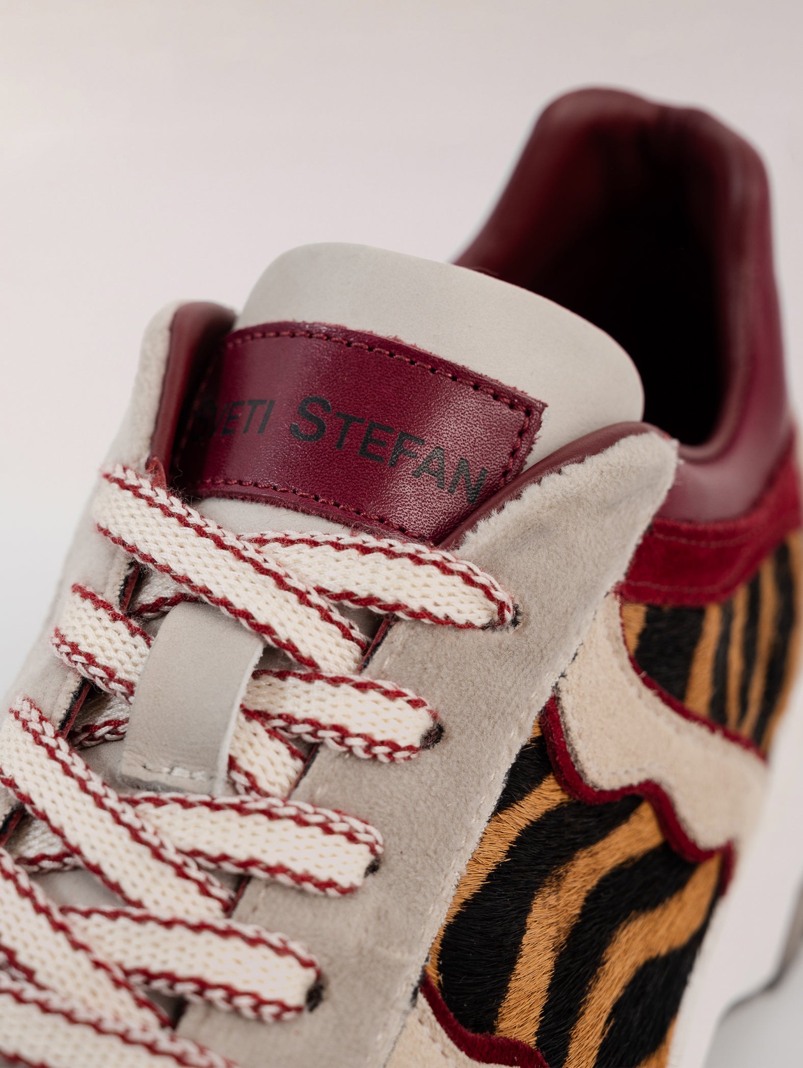 Zapatillas deportivas de vestir animal print