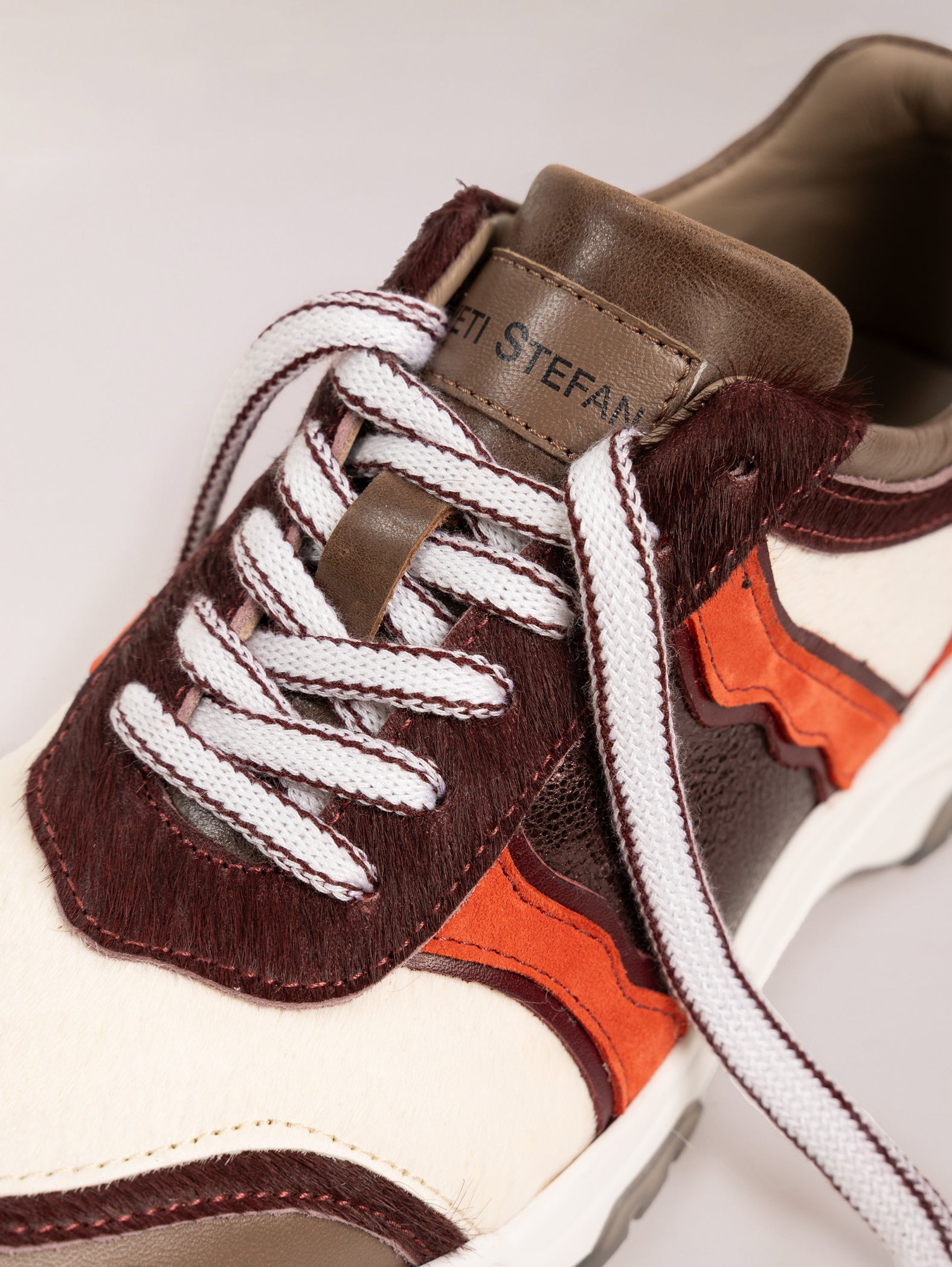 Urban Wine Sneakers