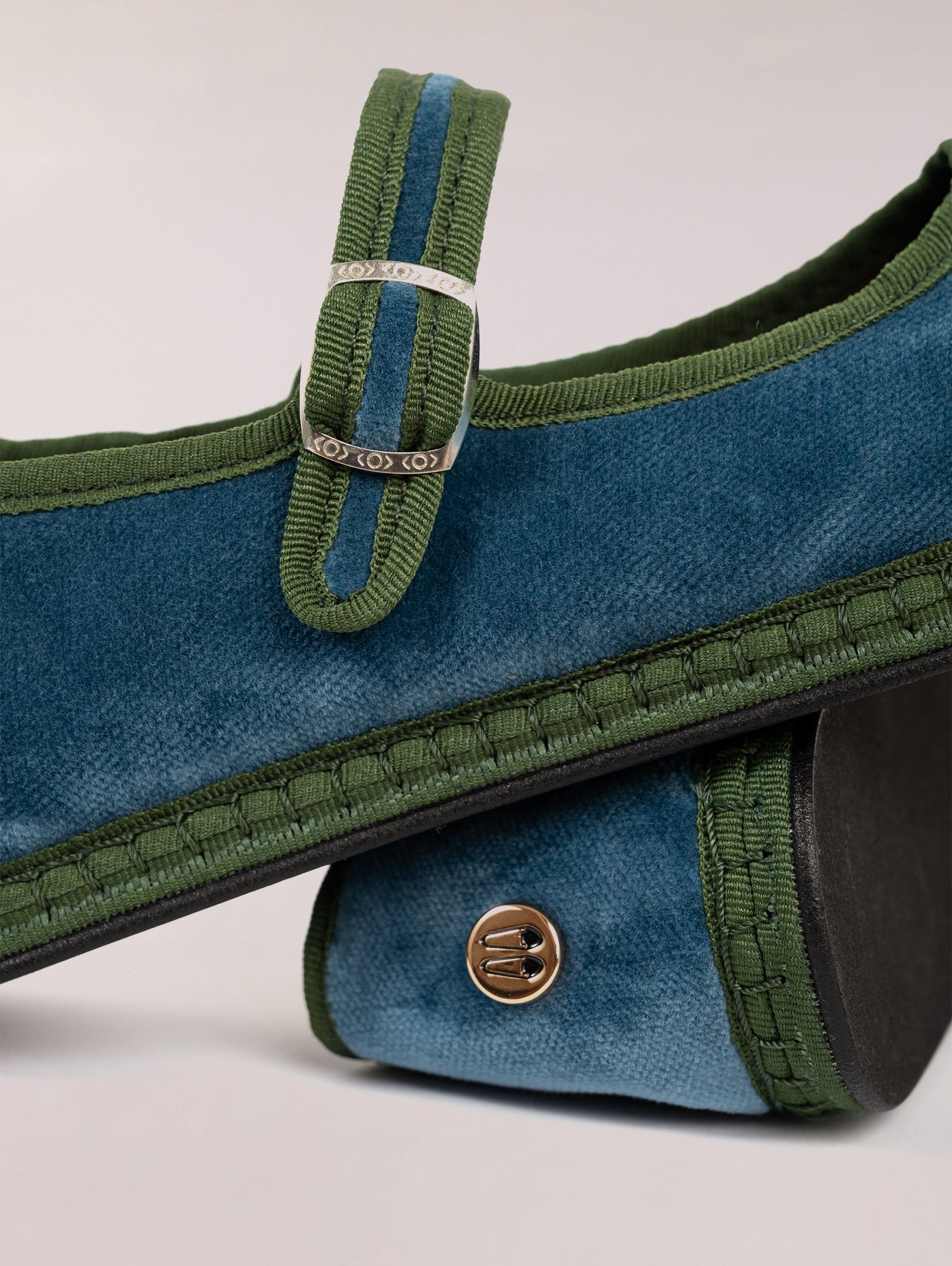 mary-jane-terciopelo-azul-y-verde-2