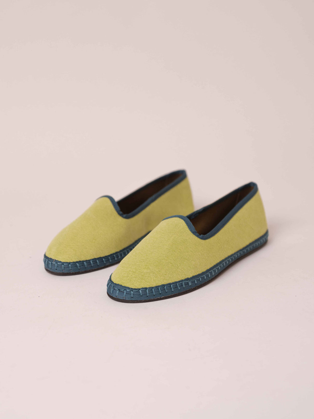 Zapatillas-Venecianas-Svetis-Capri-Ines-1