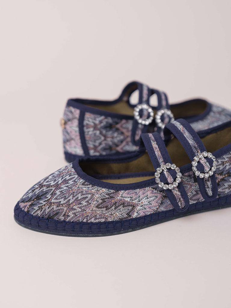 Double Lace Bora