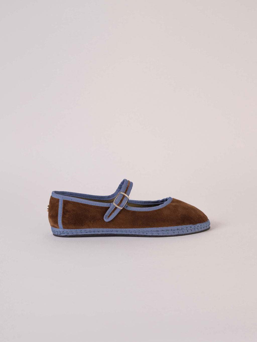 mary-jane-terciopelo-camel