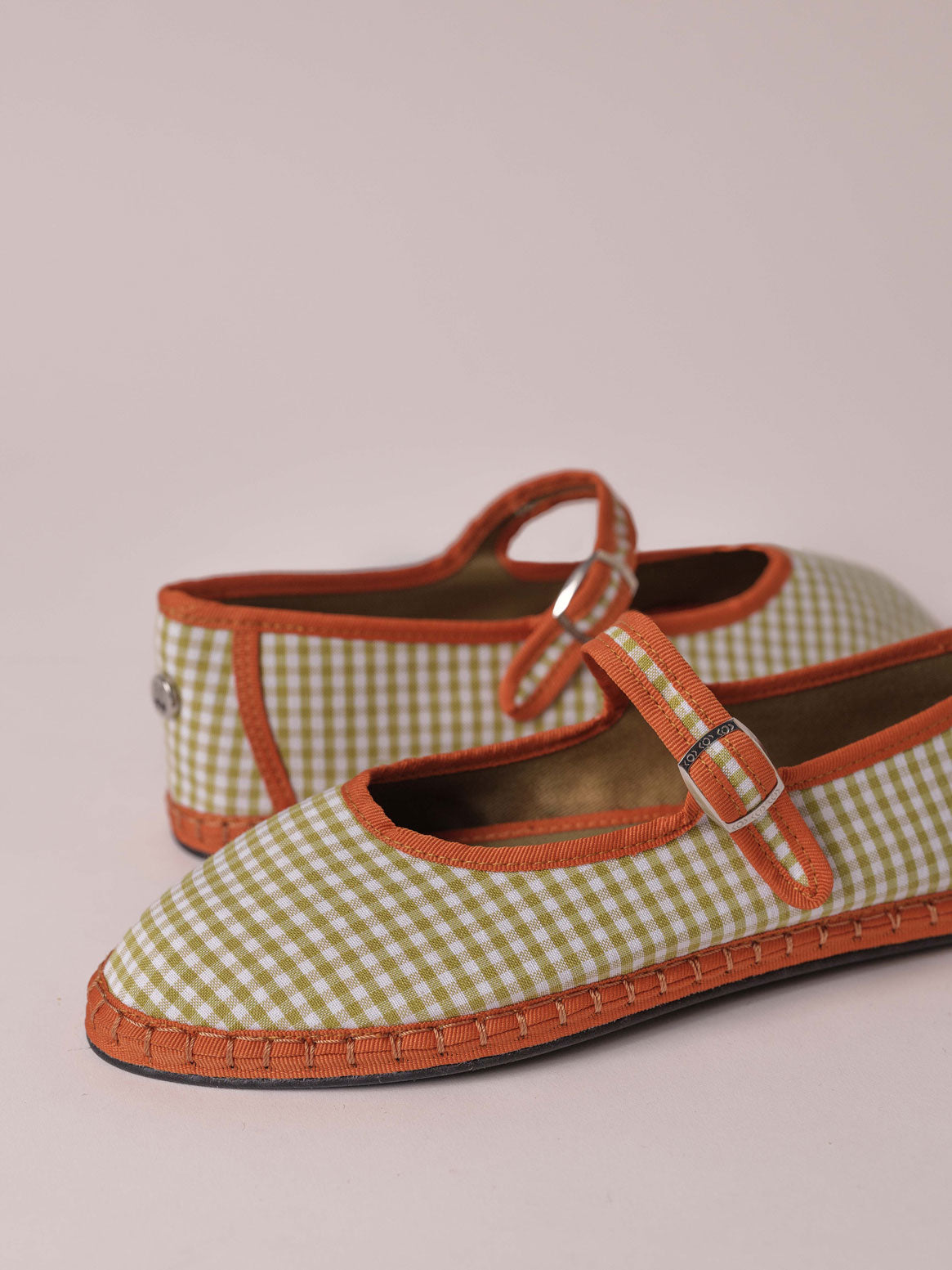 mary-jane-cuadros-vichy-amarillo-1