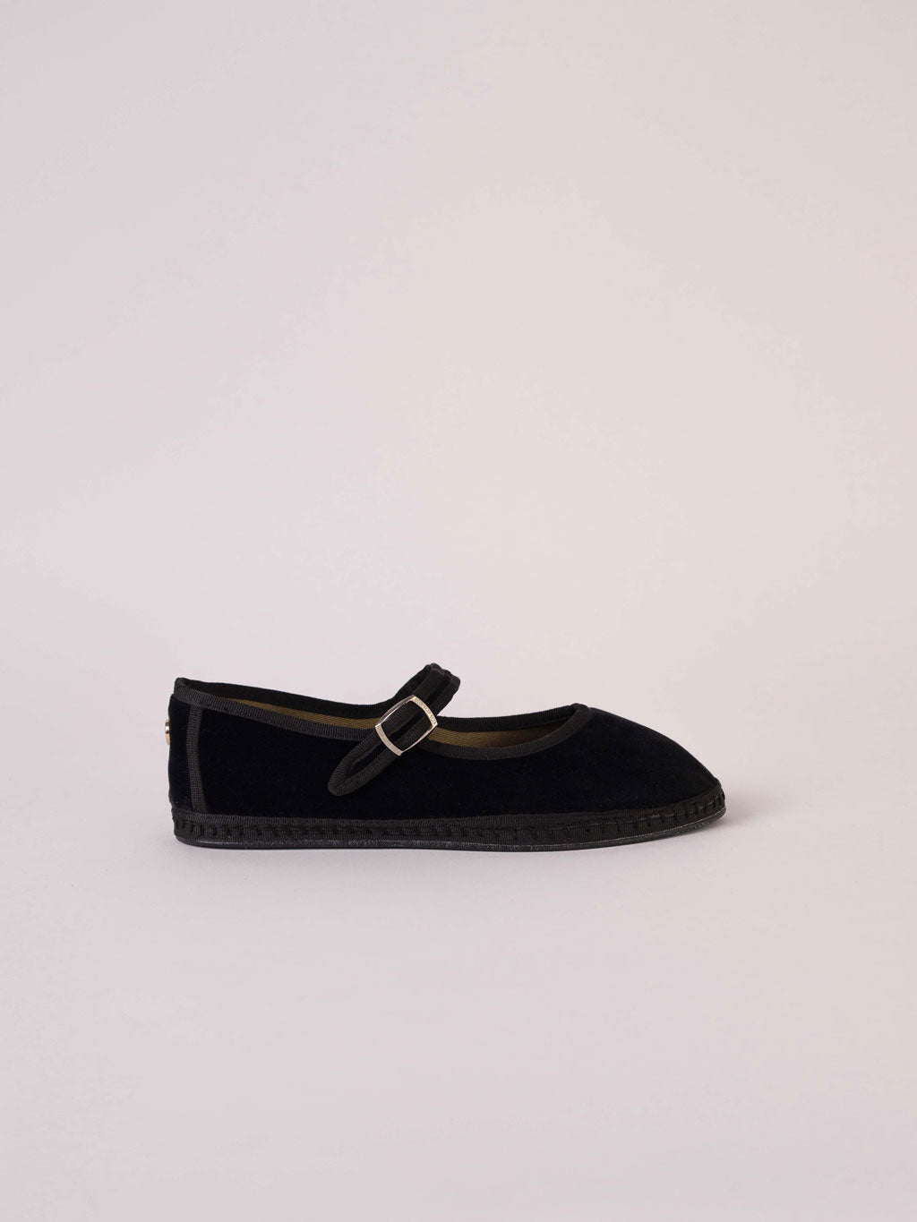 mary-jane-terciopelo-negro