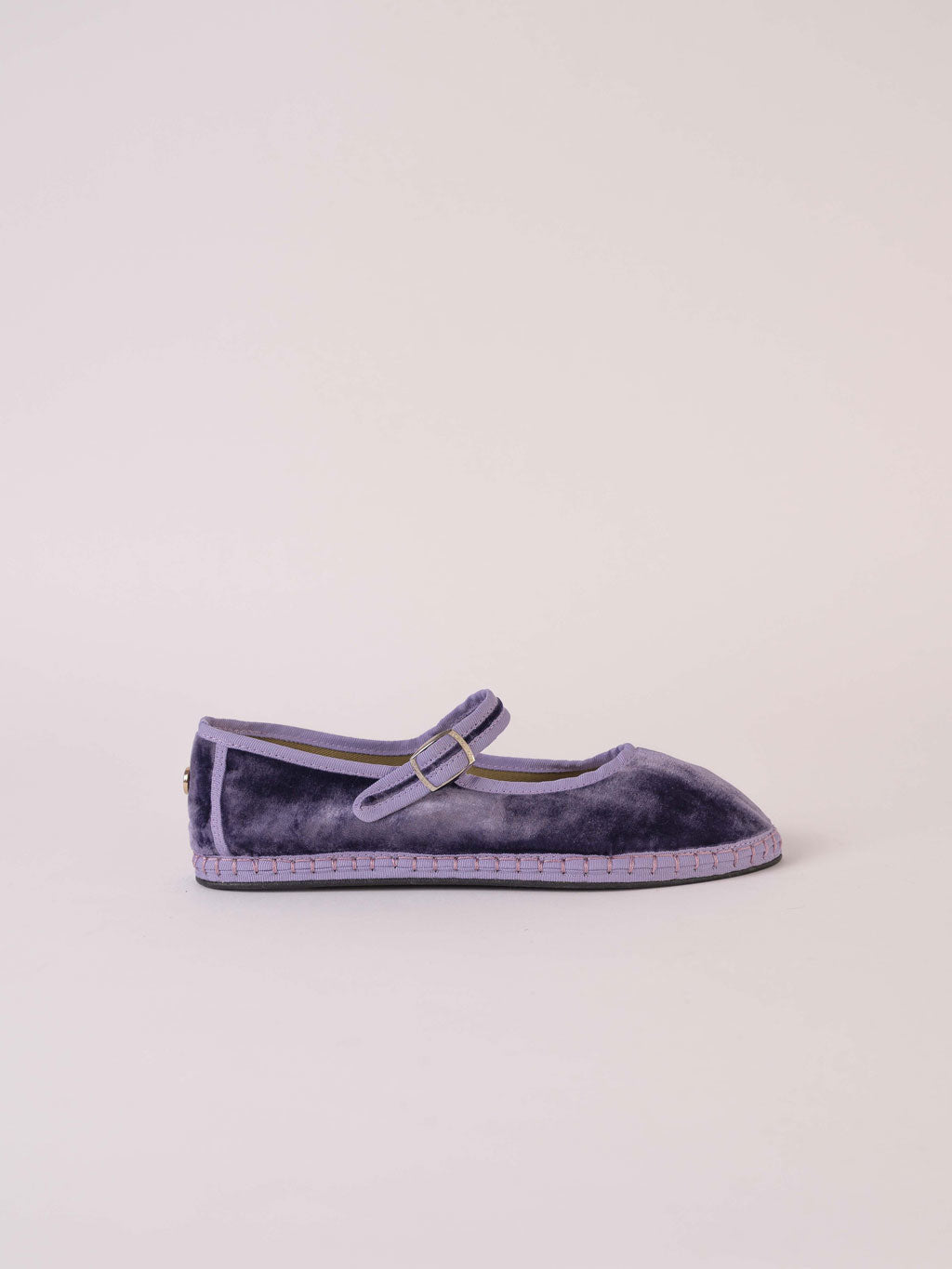 Svetis Mary Jane Violet