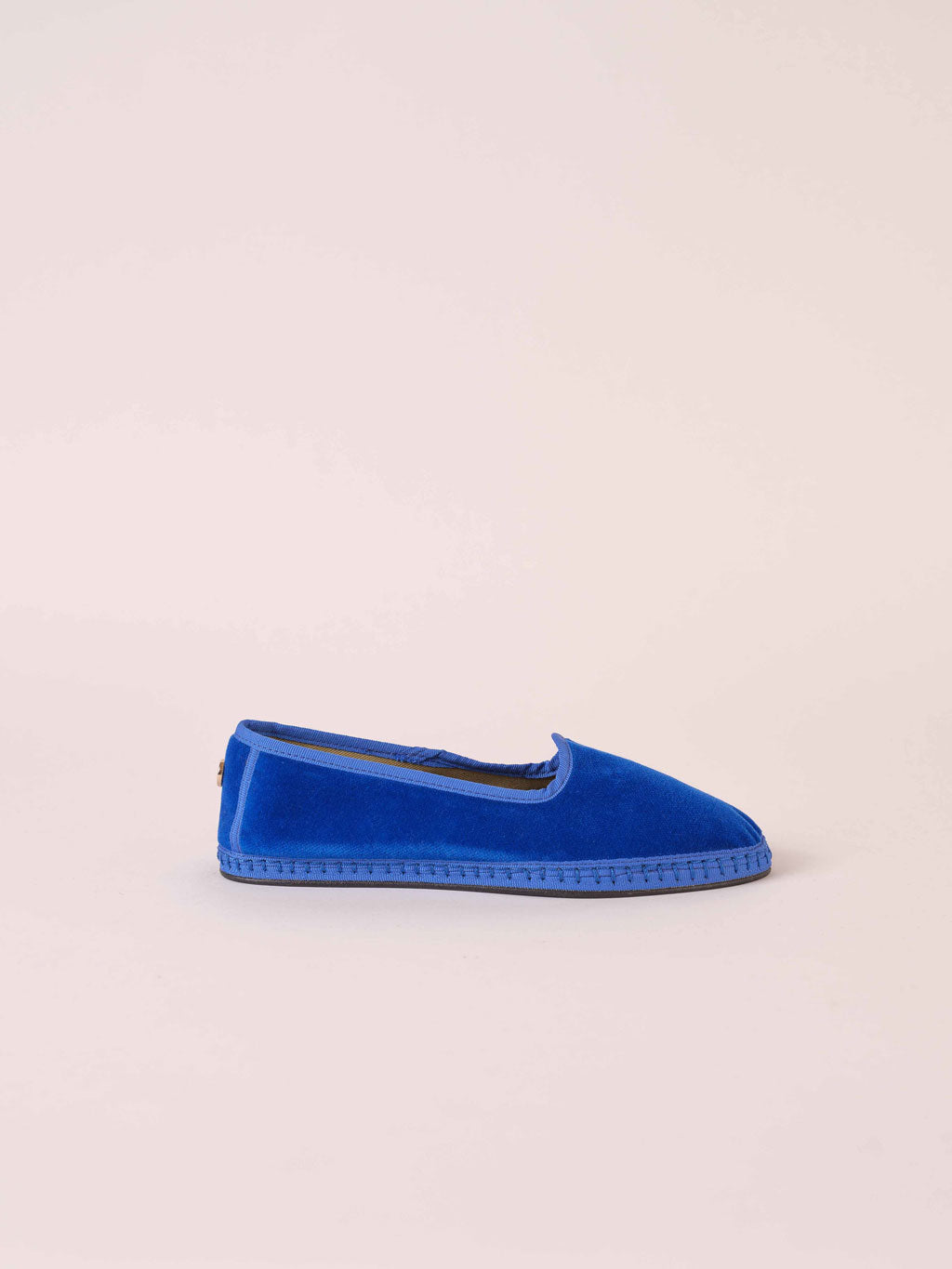 Venecianas-de-terciopelo-Svetis-Nikola-Lapizlázuli