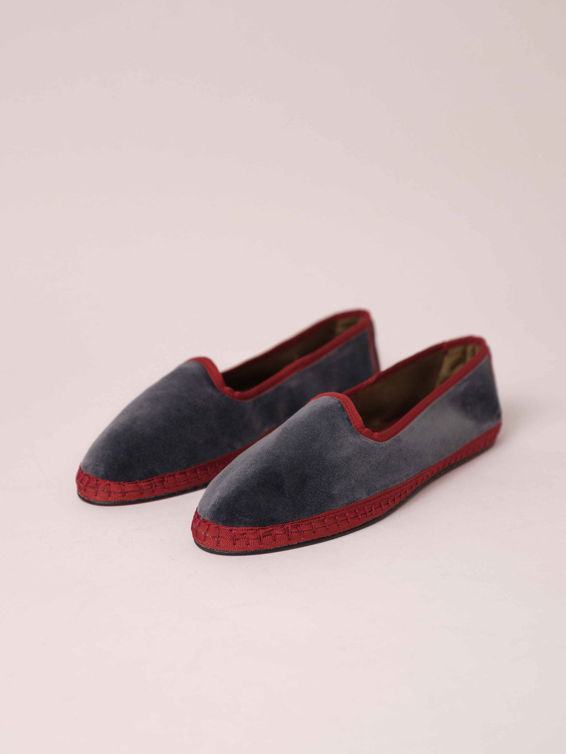 Venecianas-de-terciopelo-Svetis-Nikola-Pirita-1