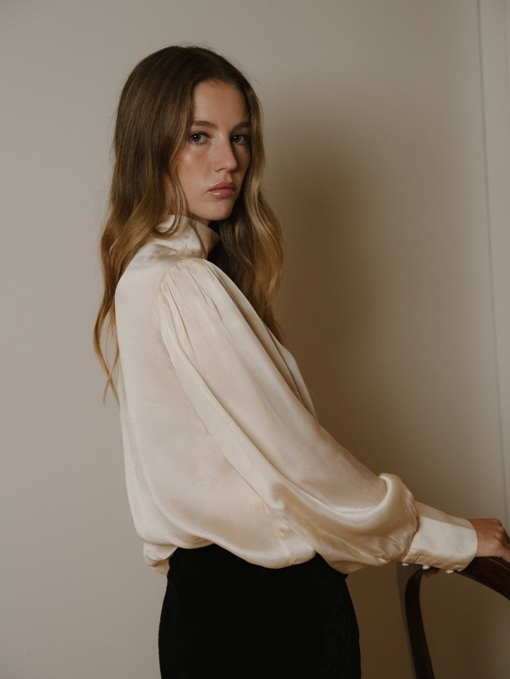 Blusa Moss Champagne