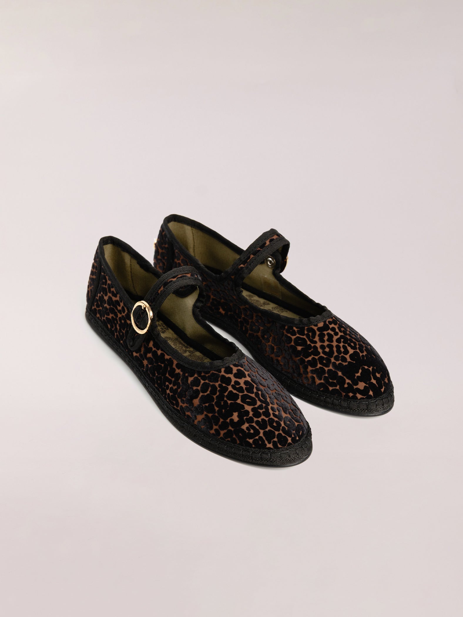 Svetis Mary Jane Leopard