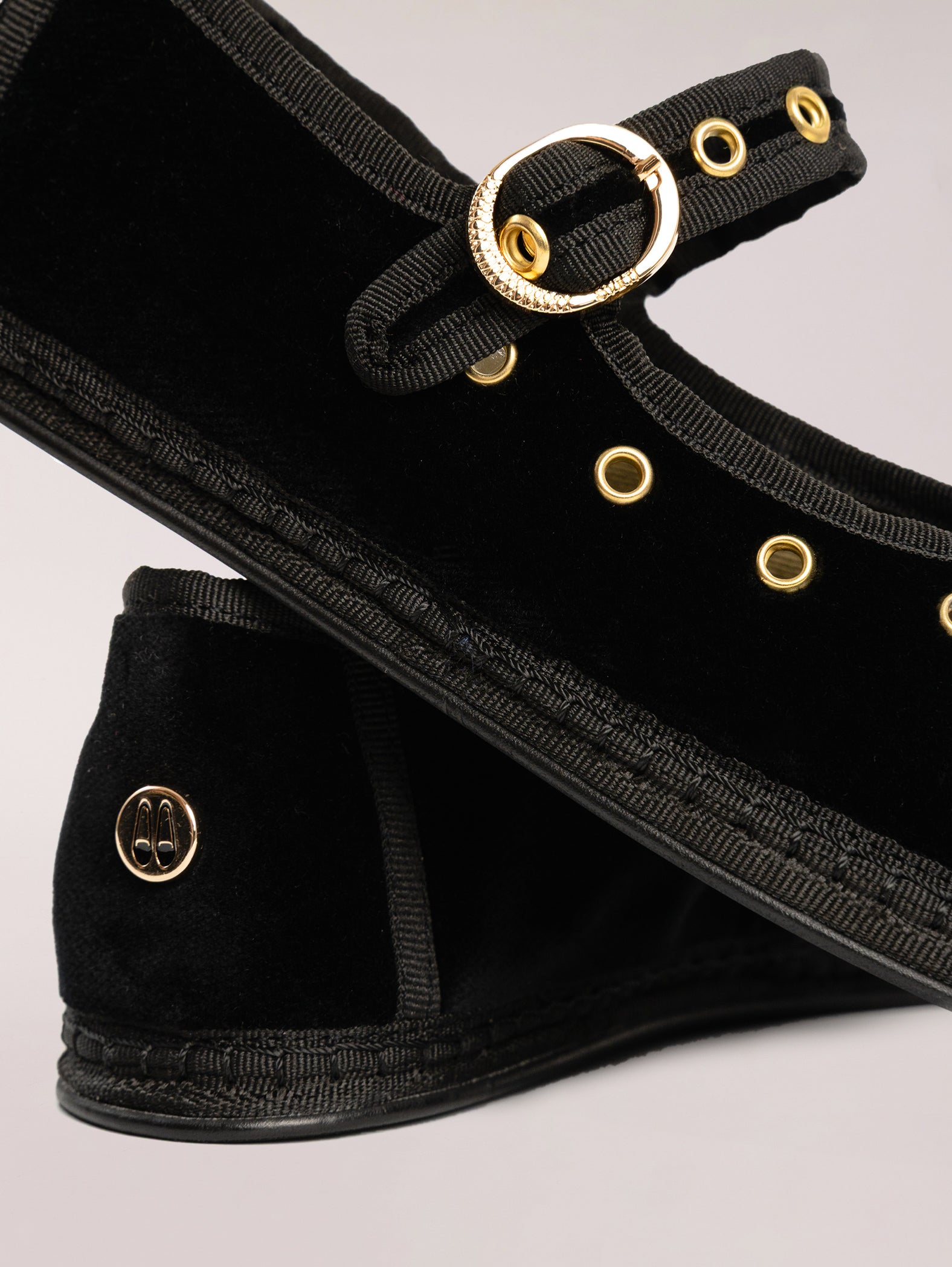 Mary Jane Studs Noir