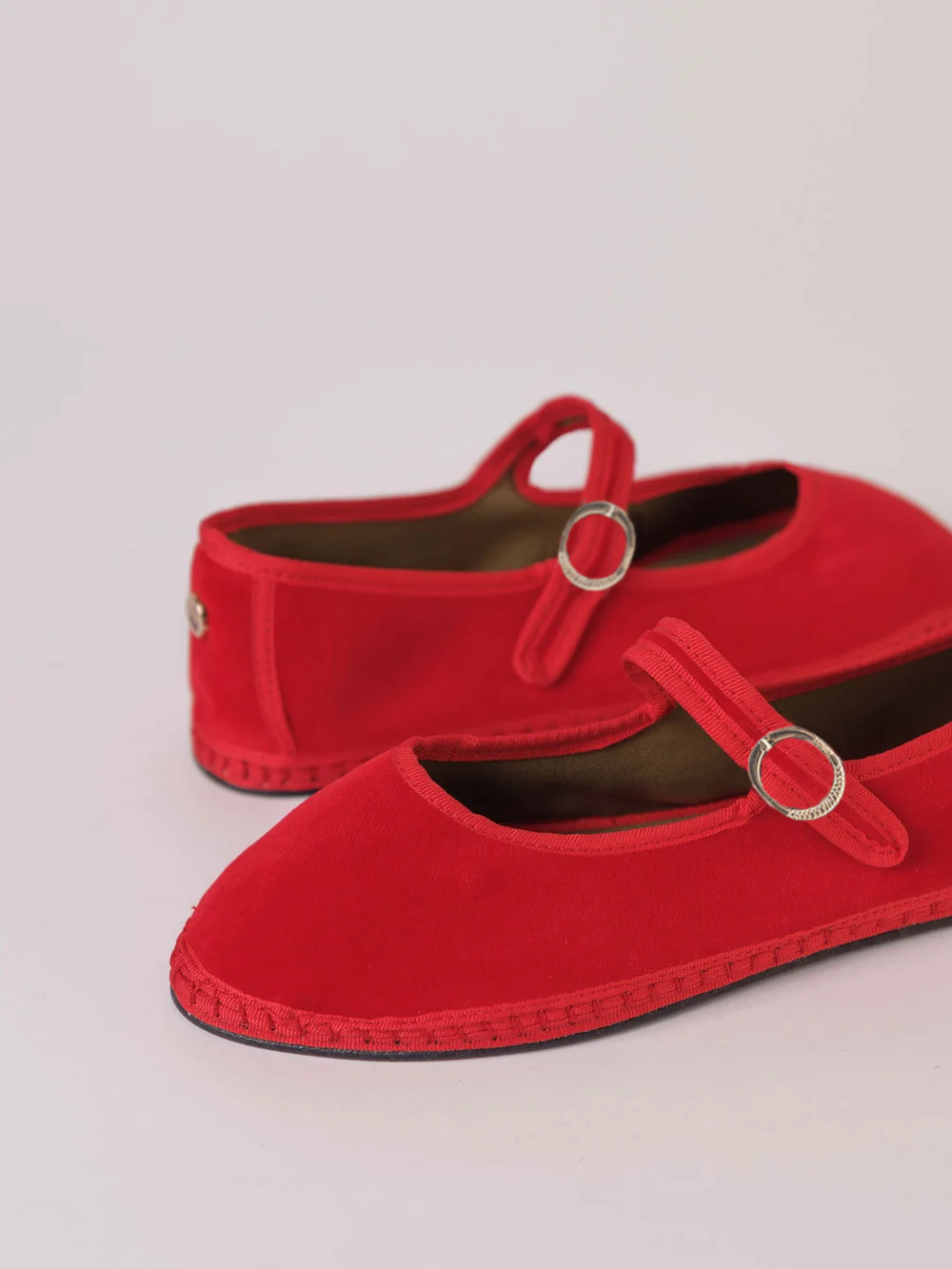 Svetis Mary Jane Red