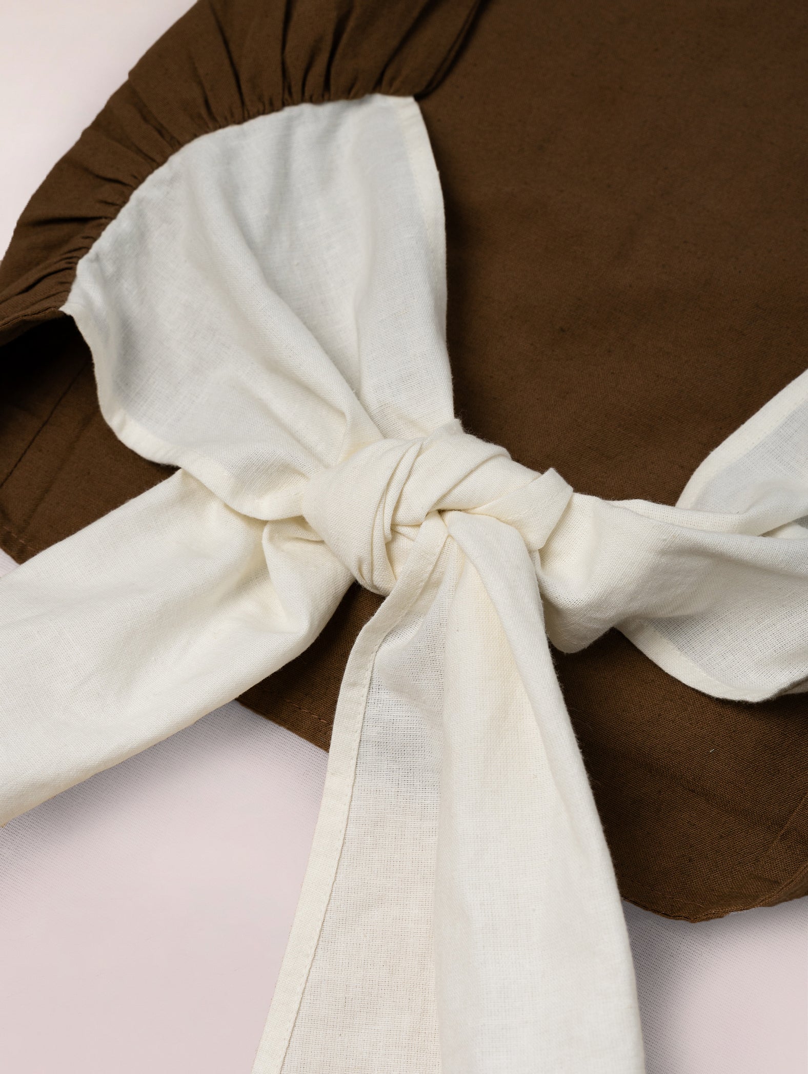 Top Felice Brown