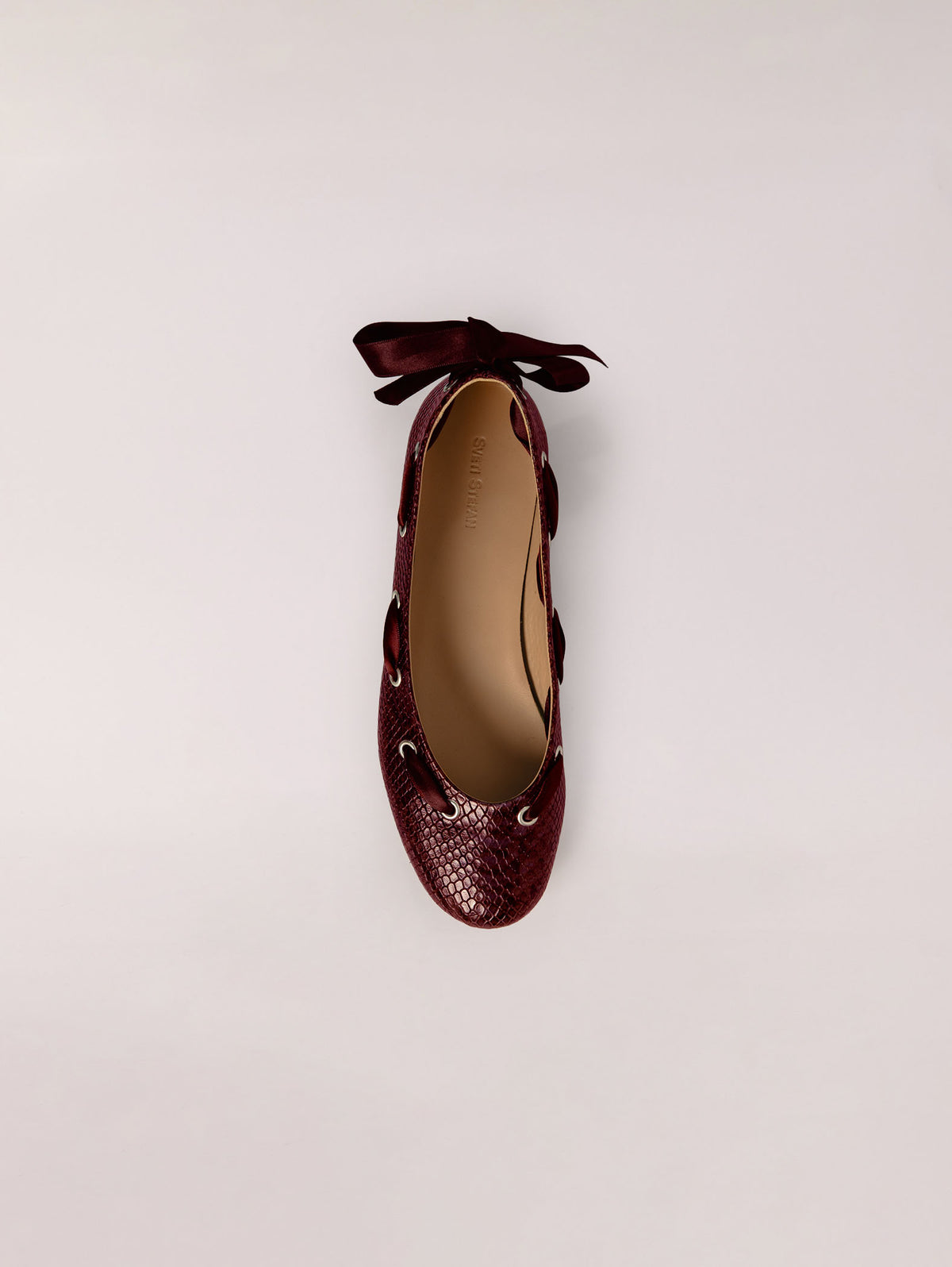 Bailarina Bibury Garnet