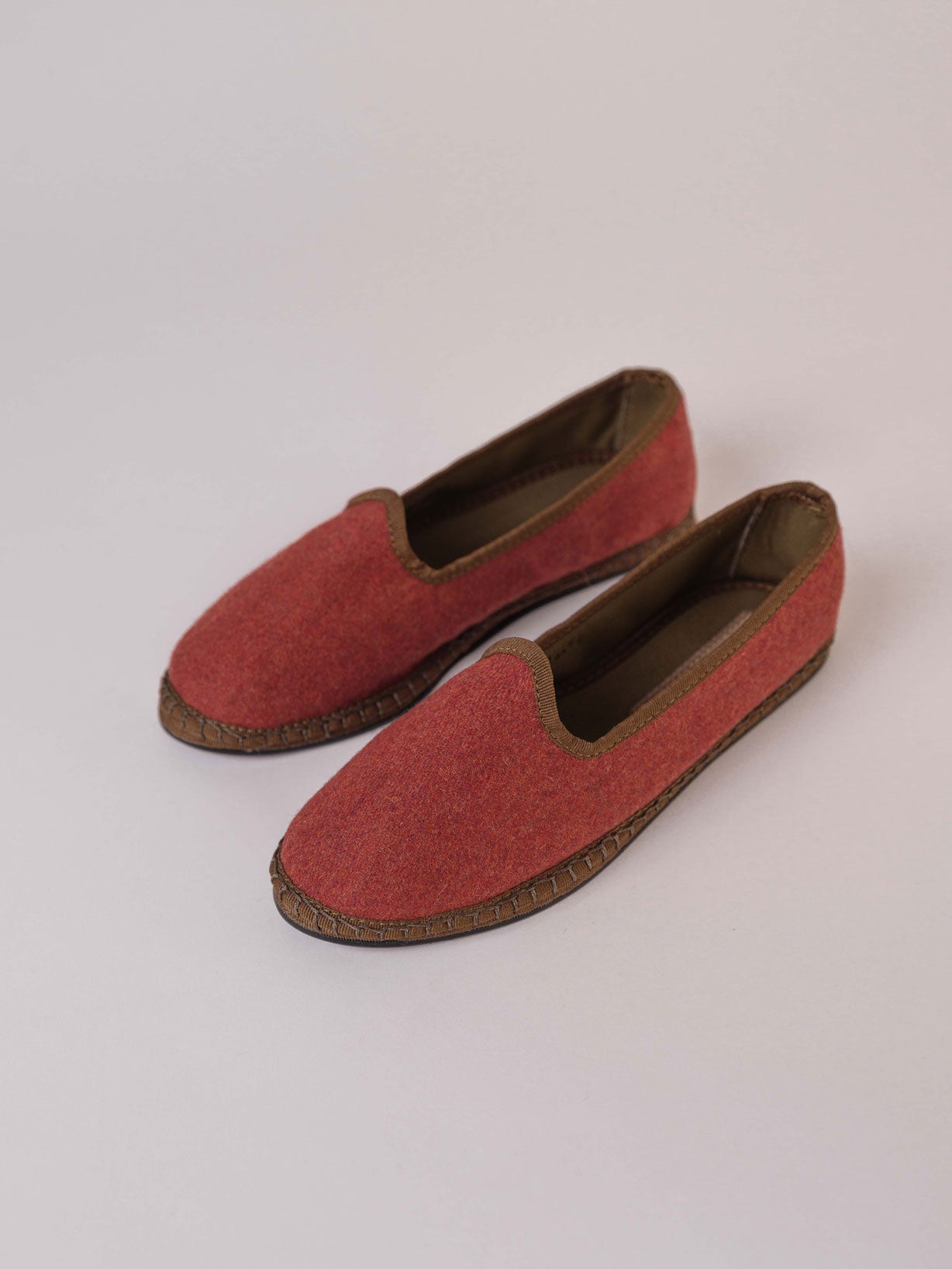 Svetis Cashmere flame