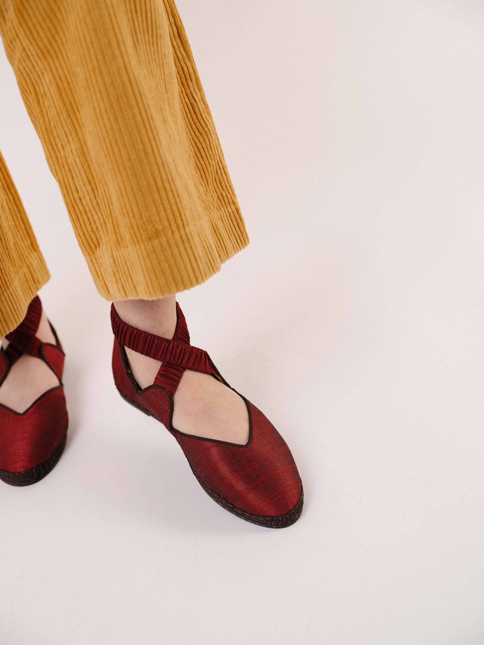 Sophique Milano Essenziale Classic Suede Loafer in Red